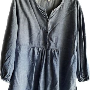 Lucky pinstripe blue and white top